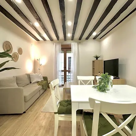 De Diseno En Centro לרדו